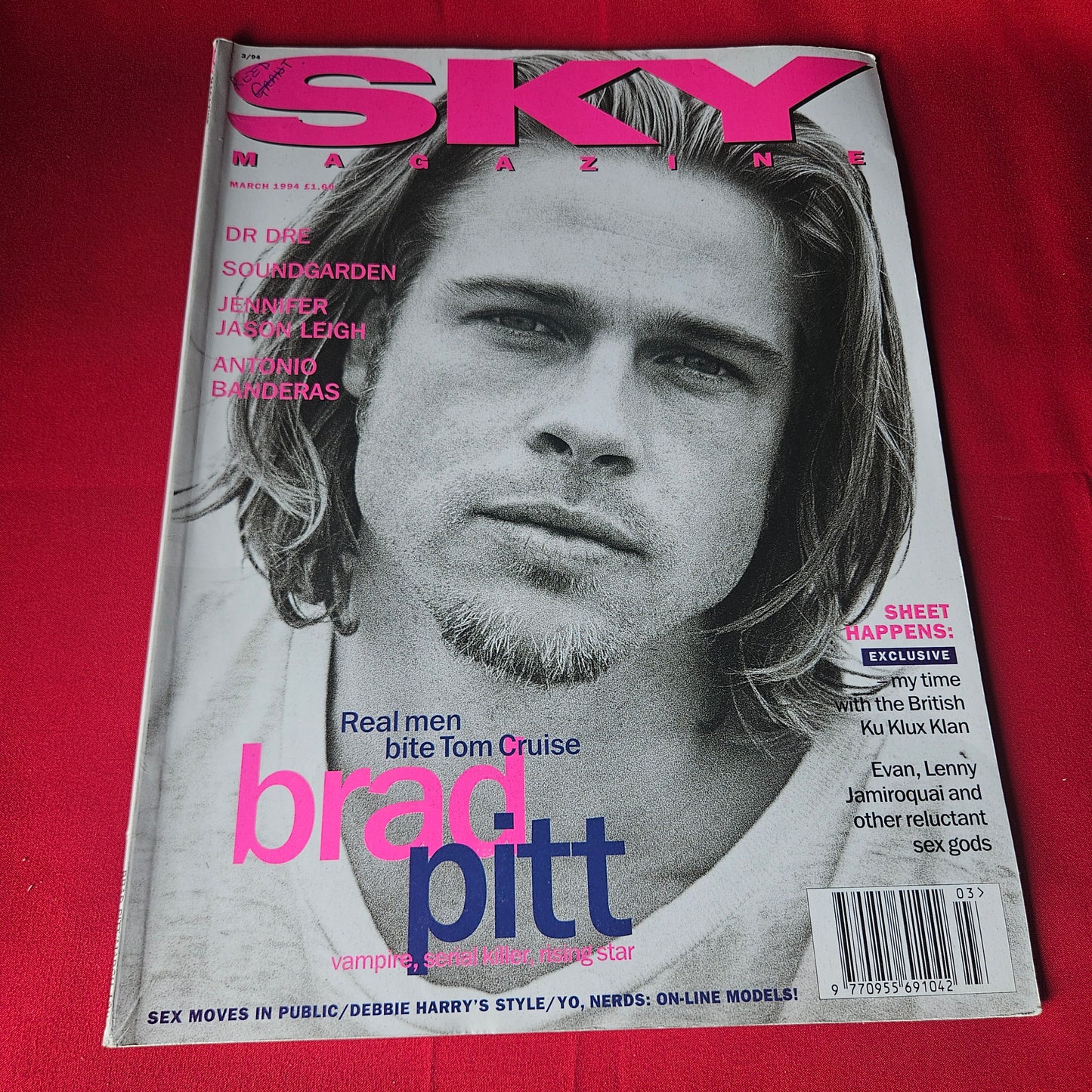 Sky Magazine March 1994 RARE Brad Pitt Antonio Banderas Jennifer Jason Leigh SKU 1446
