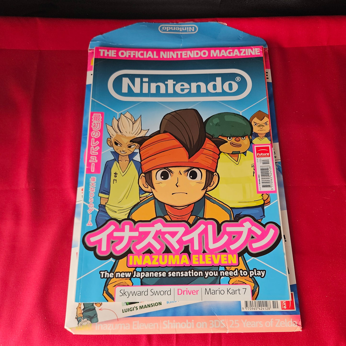 Official Nintendo Magazine October 2011 Inazuma Eleven Zelda Mario Kart 7 SKU 1467