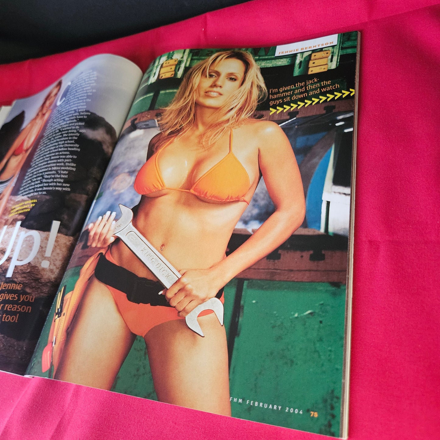 FHM Magazine February 2004 Jenna Jameson Jennie Berntson Jamie Little SKU 1472