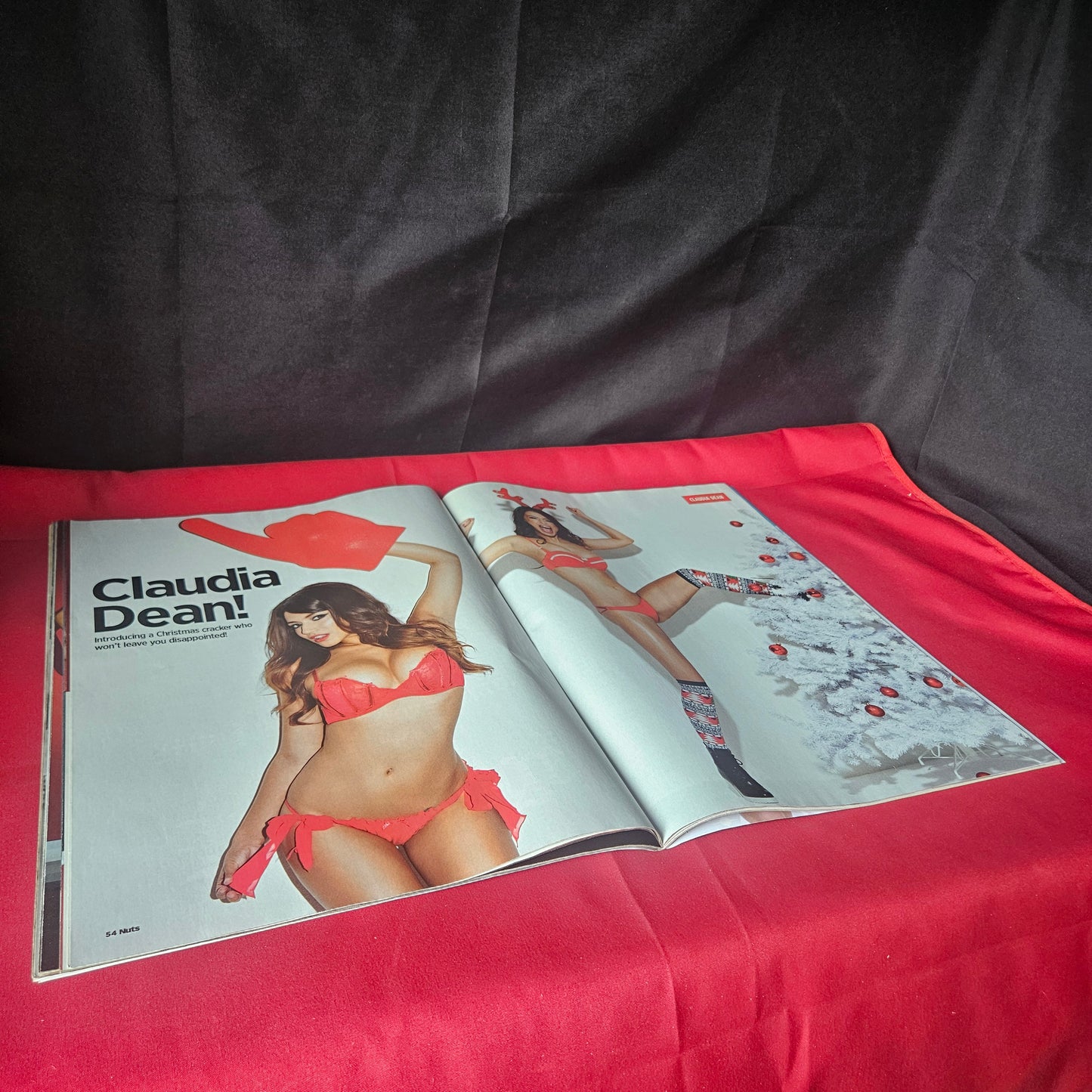 Nuts Magazine 13-26 December 2013 Lucy Pinder Helen Flanagan Rosie Jones Christmas SKU 1481