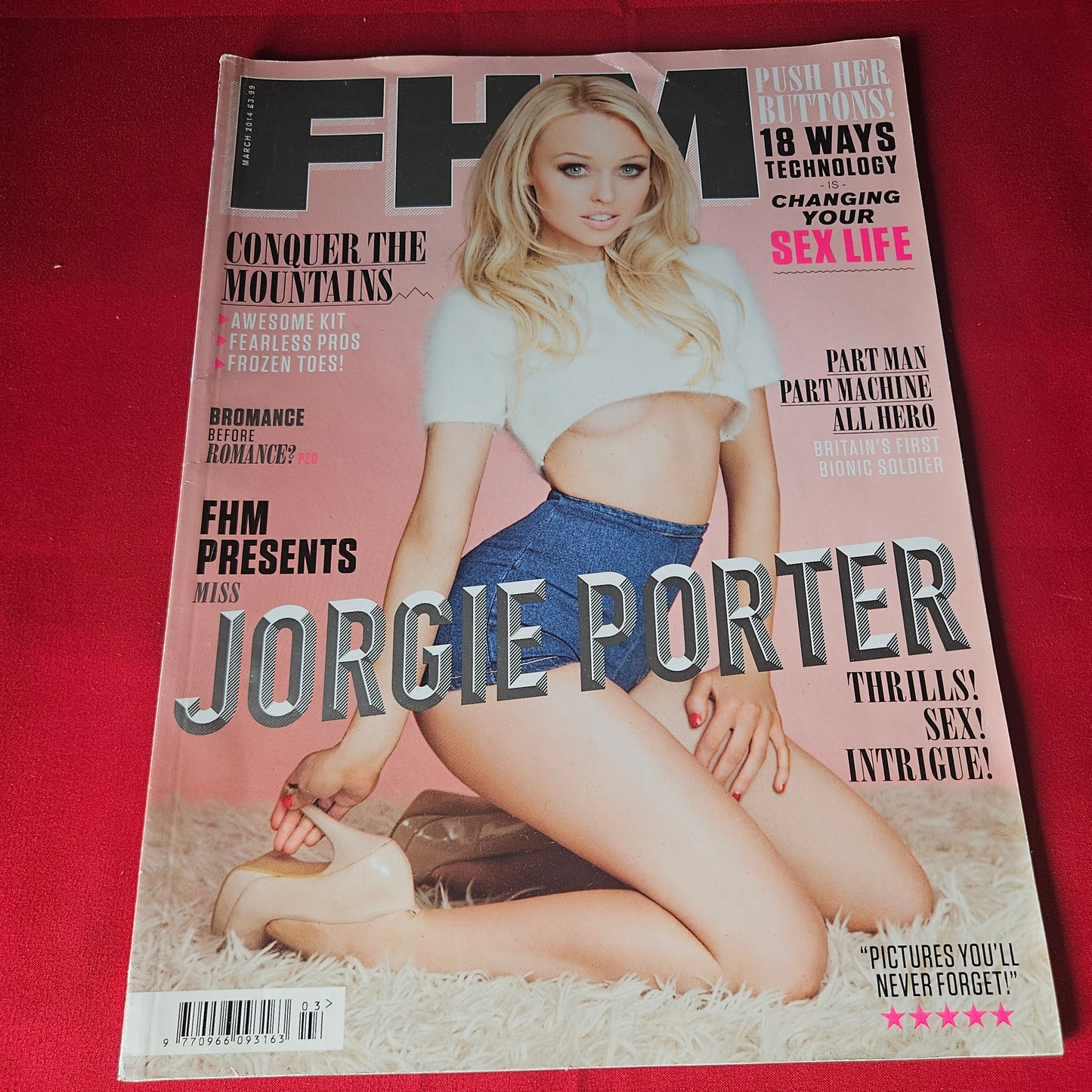 FHM Magazine March 2014 Jorgie Porter Meghan Markle Gal Gadot Hollyoaks SKU 1484