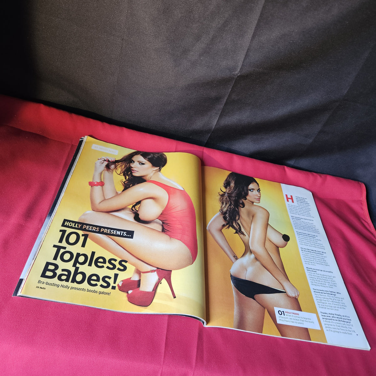 Nuts Magazine 16-22 March 2012 Holly Peers 101 Special F1 Preview SKU 1492