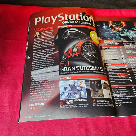 PlayStation Official Magazine UK Christmas 2010 Issue 052 Gran Turismo 5 PS3 SKU 1508