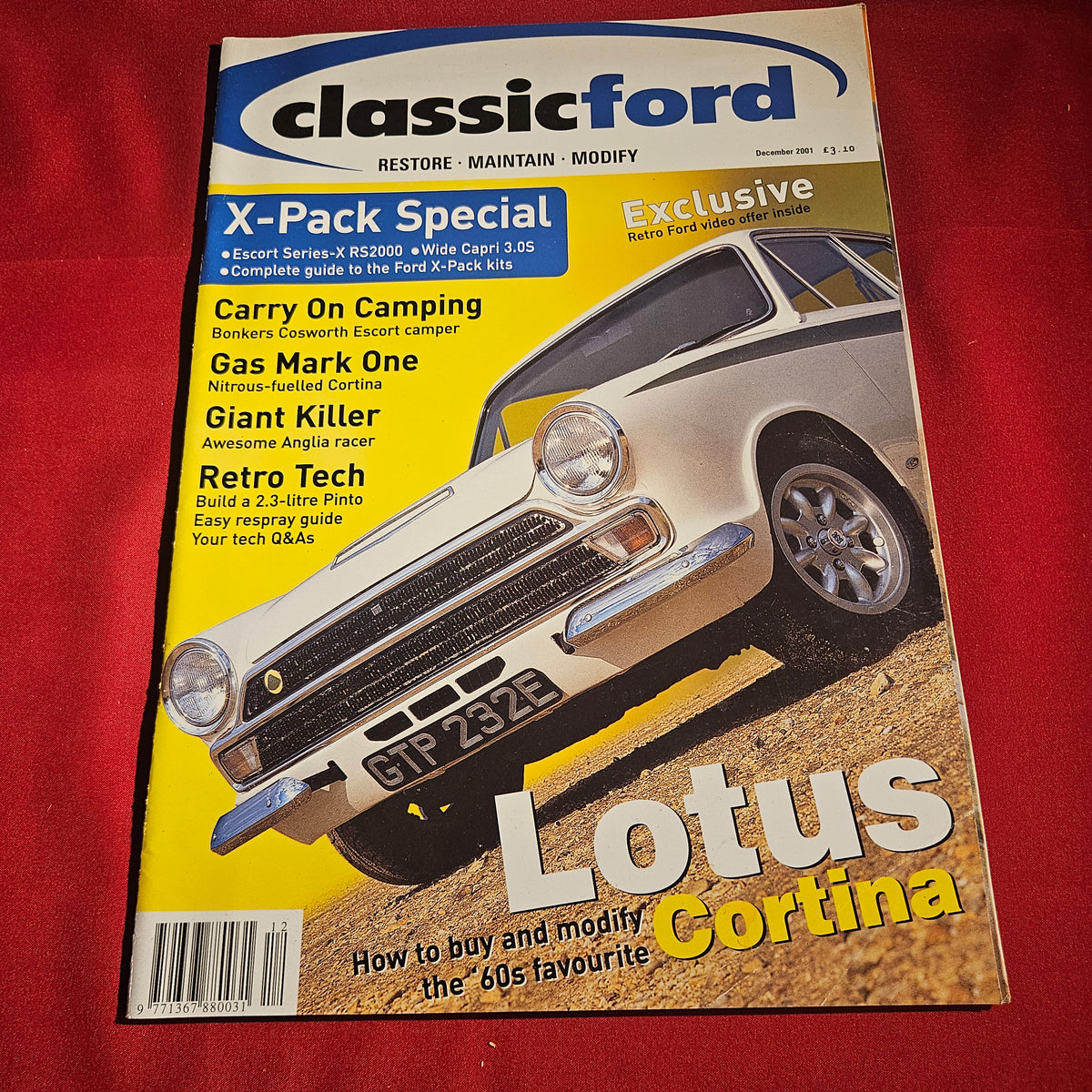 Classic Ford Magazine December 2001 Lotus Cortina Escort RS2000 Capri X-Pack SKU 1526