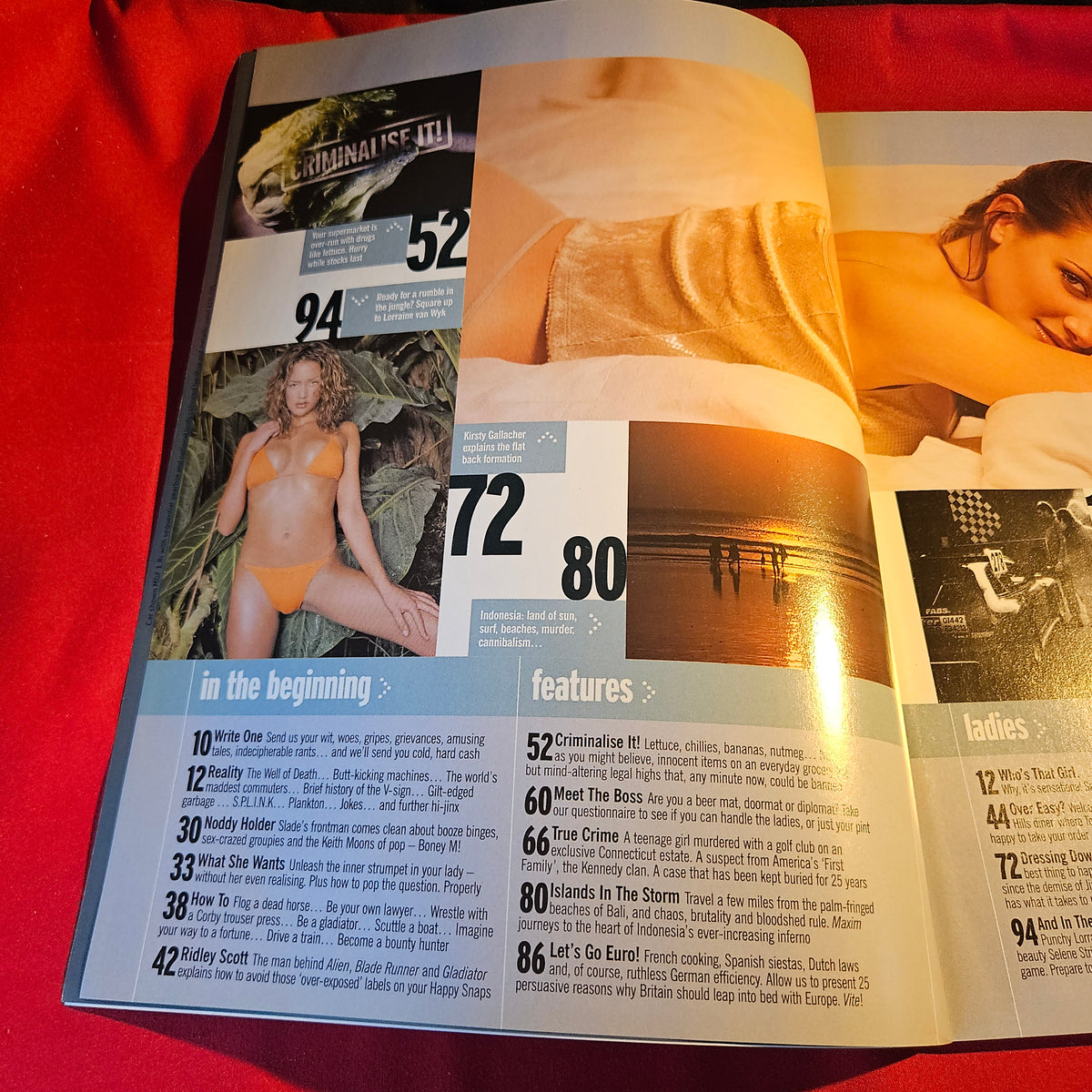 Maxim Magazine February 2001 Kirsty Gallacher Tori Spelling Ridley Scott SKU 1529